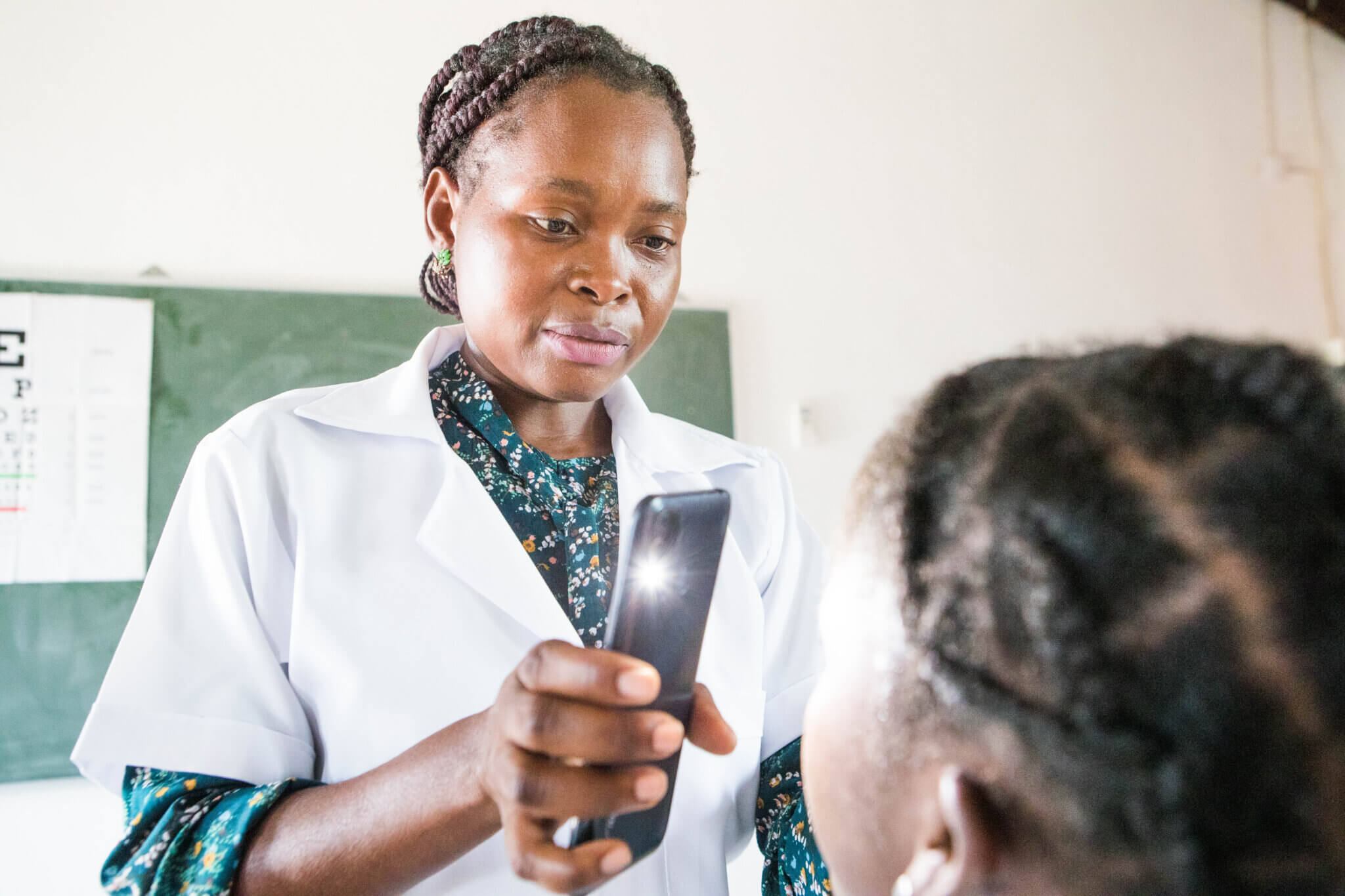 Teresa Tomas Mussa is a teacher in Manhica, in Maputo province. She has been trained as eye health focal point for her school and examines students for vision problems.